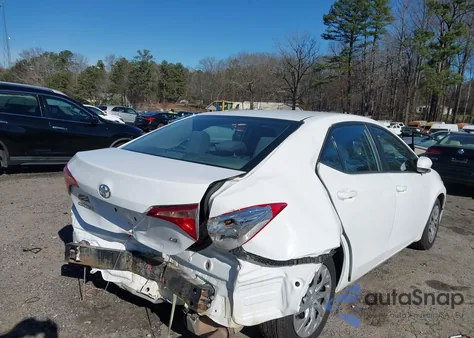 2018 Toyota Corolla Le z USA, uszkodzony, nr VIN 2T1BURHE1JC123850